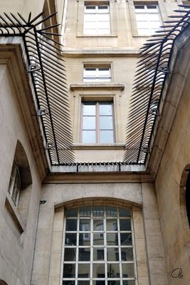 Barriers in the Conciergerie Women's Courtyard