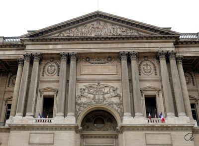 Entrance to the Antiquités égyptiennes, Musée du Louvre