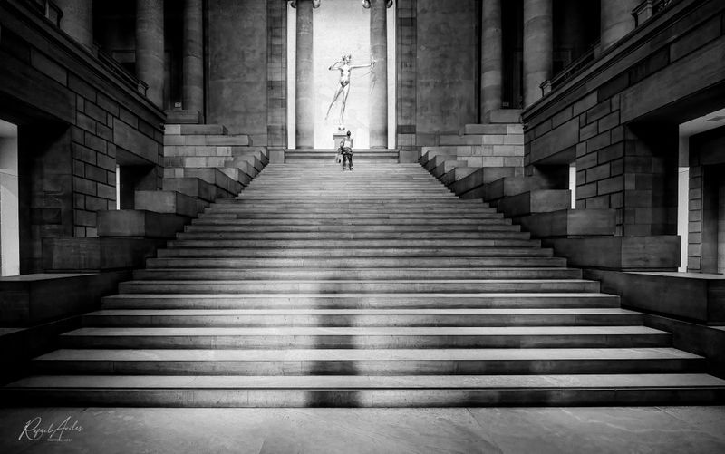 Admiring Diana at the Philadelphia Museum of Art