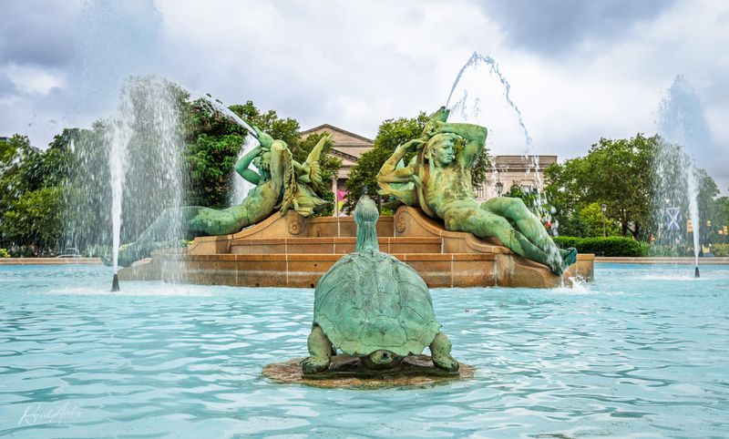 Logan Square Fountain