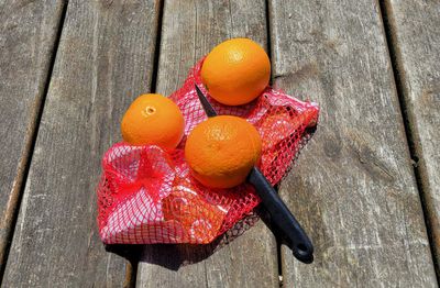 Jus de fruit et fourmis / un rgal pour grands et petits