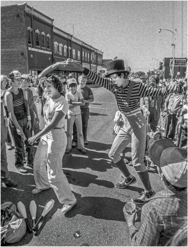 Mime on Main Street