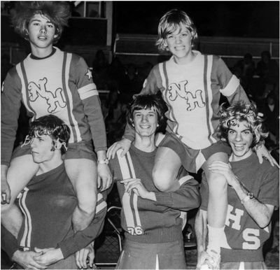 Powderpuff Cheerleaders