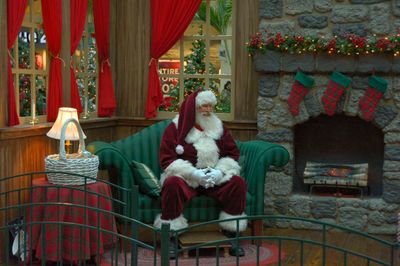 SANTA
