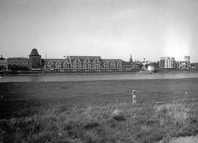 img095.jpg