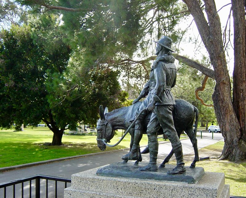 Memorial Private John Simpson and his Little Donkey (2)