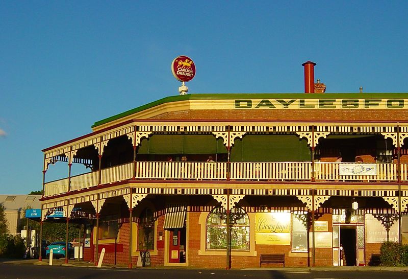 the grand old pub - Daylesford Vic