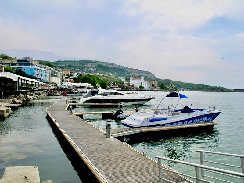 Balcic Cliff, Marina and Restaurants