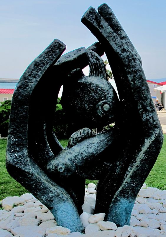 Balcic central seaside monument