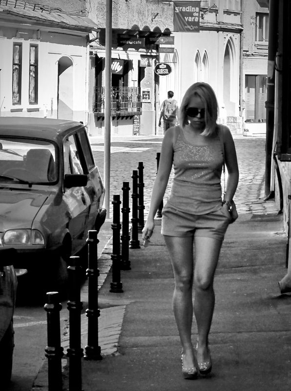 a compliment to summer elegance