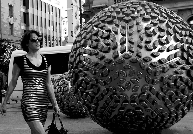 Street B&W Photography & Simple B&W