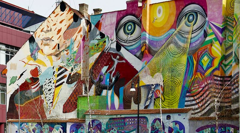 Electronic Beats Romania mural detail