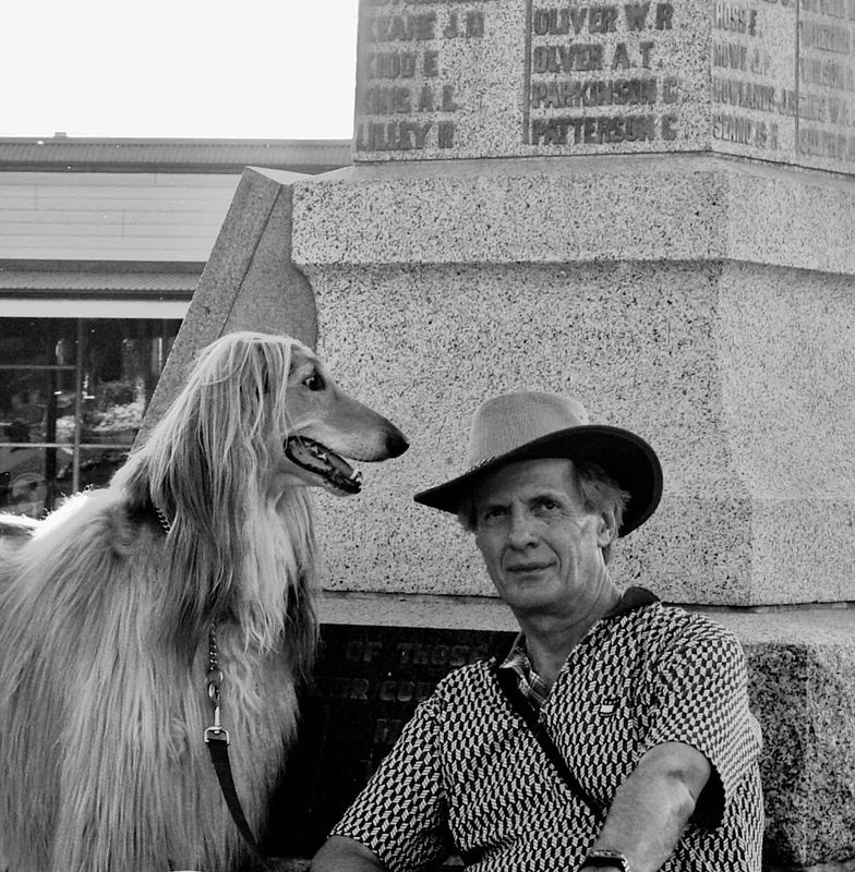 Street B&W Photography & Simple B&W Gallery