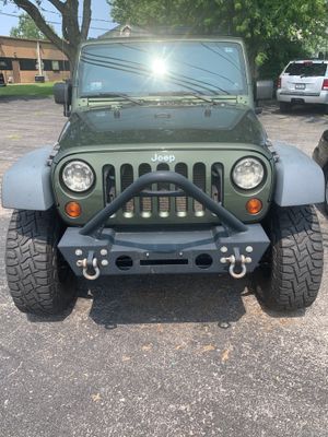 Has Rock Crawler Protection Bar & HD front Bumper