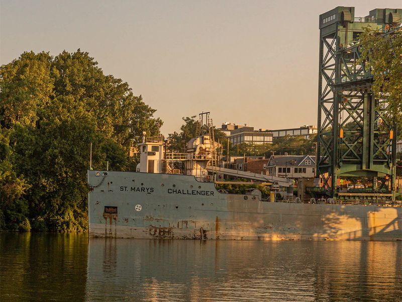 St. Mary's Challenger on the Cuyahoga