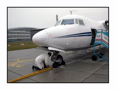 F27-1001 cn 10105 - 1958 - VH-NLS