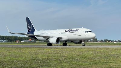 D-AIZQ Lufthansa Airbus A320-214(WL) - MSN 5497 - Detmold