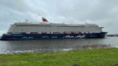 MEIN SCHIFF 3 - 2014 - IMO 9641730