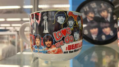 BEATLES MUSEUM ALKMAAR