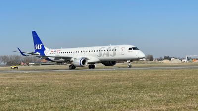 SE-RSR SAS Link Embraer ERJ-195LR (ERJ-190-200 LR) - MSN 19000425 Rig Viking