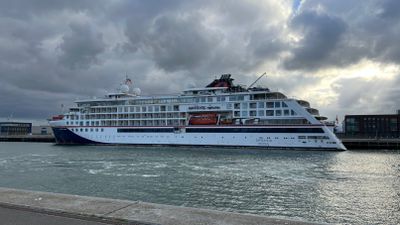 cruise ships / cruise liners A to Z