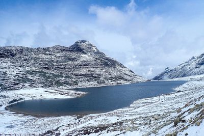 Sela Pass