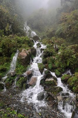 waterfall-120500.jpg