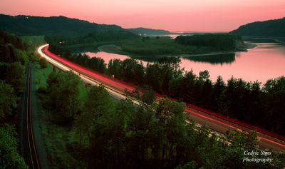 Columbia River Gorge ( Highway 84)