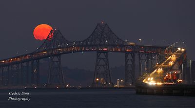  Super Blue Moon over Richmond-San Rafael Bridge 