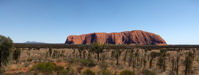  Uluru_Panorama-3.jpg