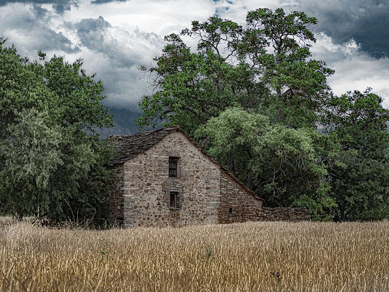 farmhouse in the Pyrenees