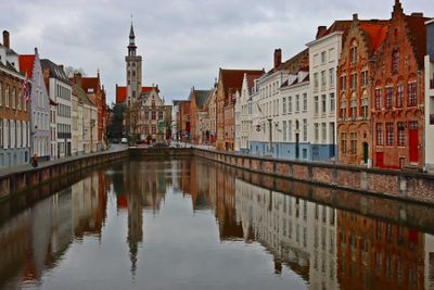 Bruges. Jan van Eyckplein