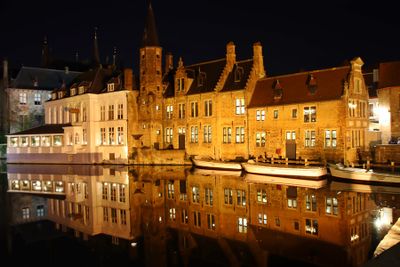 Bruges canals. Dijver