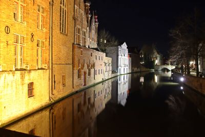 Bruges Canals. Groenerei