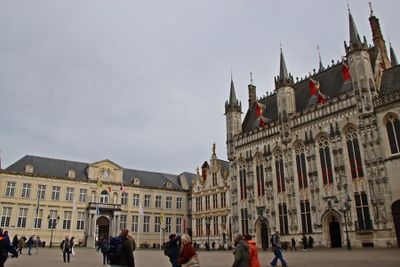 Bruges. Burg