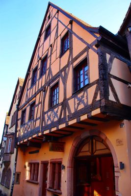Riquewihr. Rue du Général de Gaulle