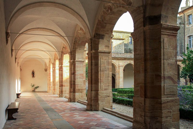l'abbaye de Lagrasse