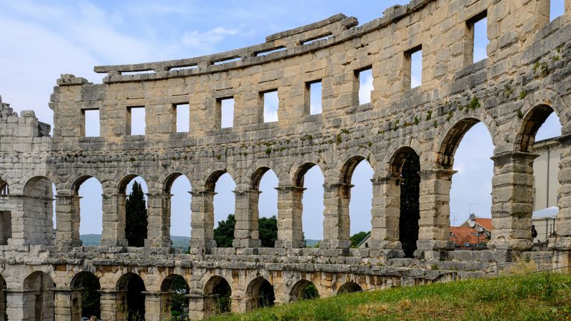 Amphitheatre de Pula