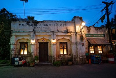Malimwengu Guest House at night