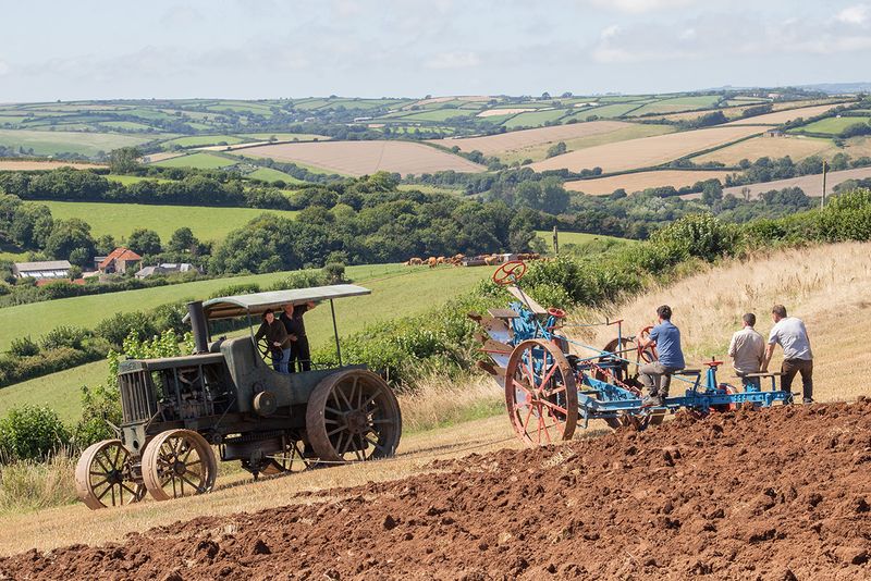 Ploughing by wire #1.jpg