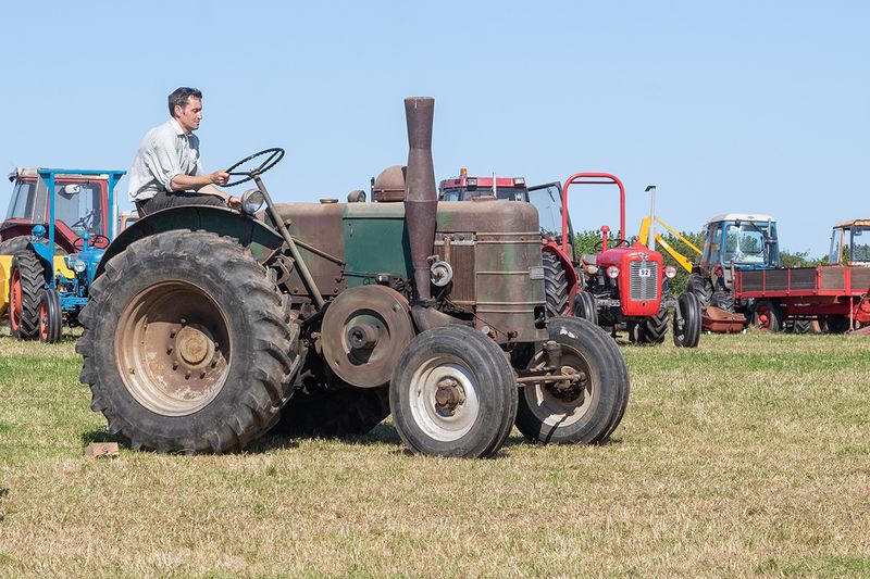 Tractors #20.jpg