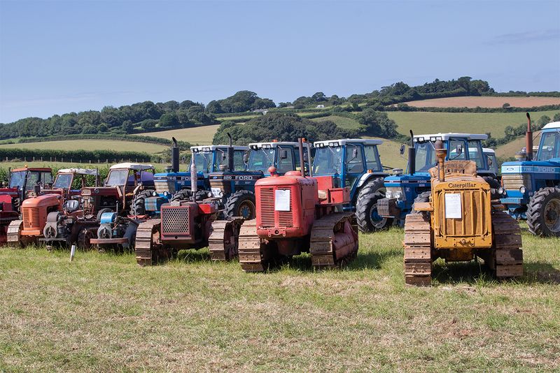 Tractors - static 09-08-25 #02.jpg