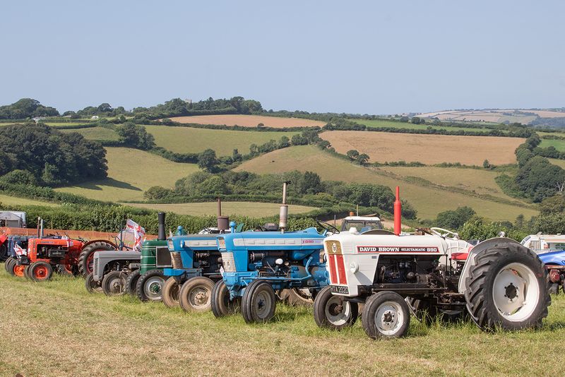 Tractors - static 10-08-25 #05.jpg