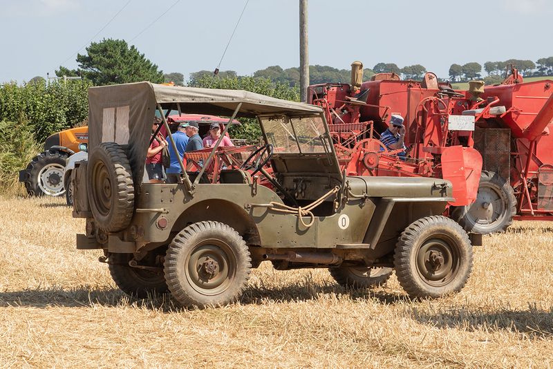 Tractors - static 10-08-25 #06.jpg