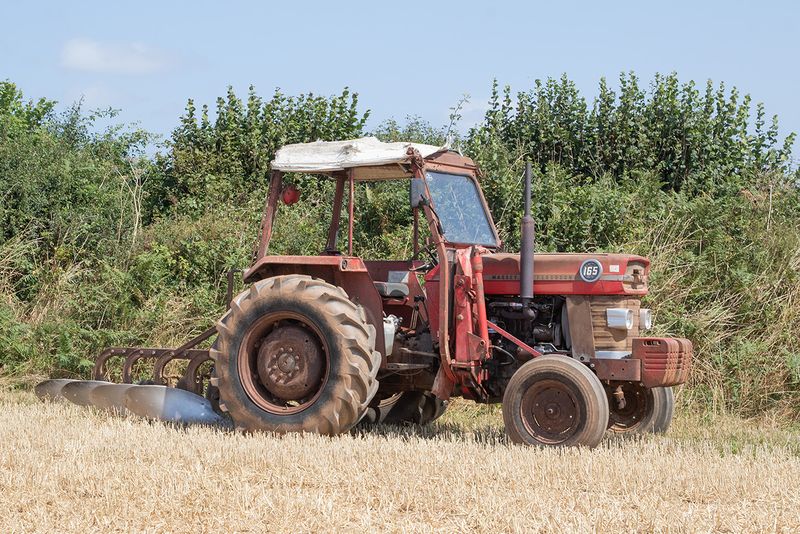 Tractors - static 10-08-25 #07.jpg