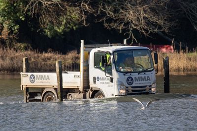 Week 04 - Aveton Gifford Tidal Road lorry.jpg