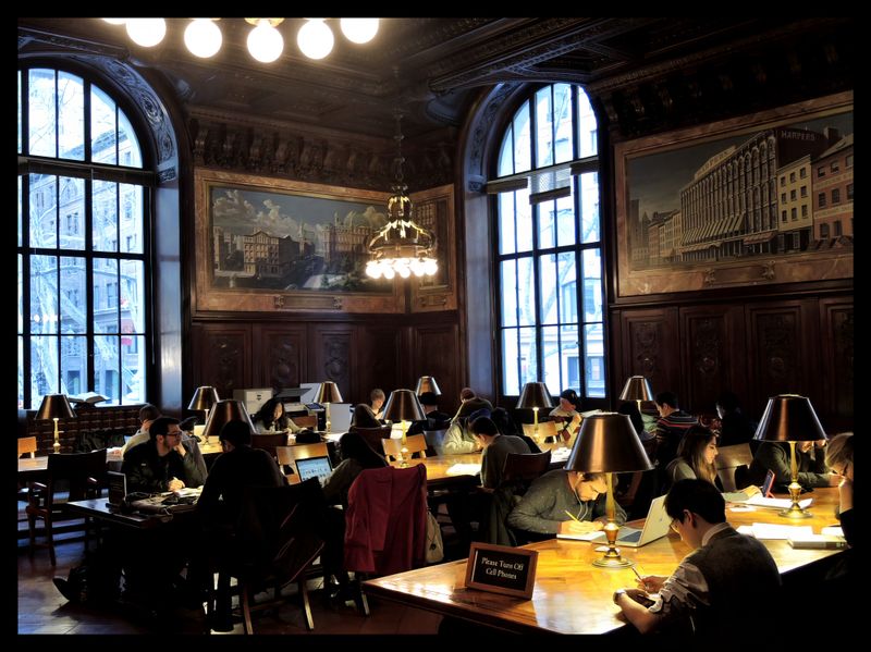 The Dewitt Wallace Reading Room