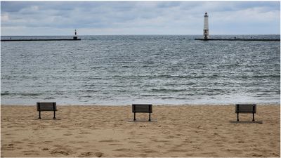 3 benches - Ken Zimmerman.jpg