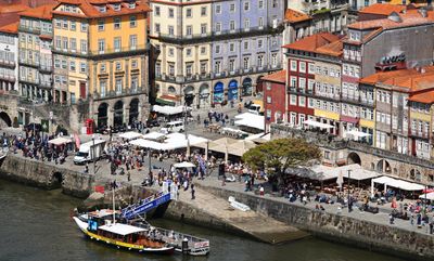 17 Porto Walking.jpg