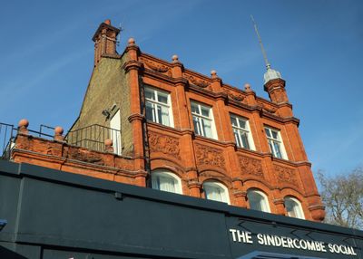 326: The Sindercombe Social